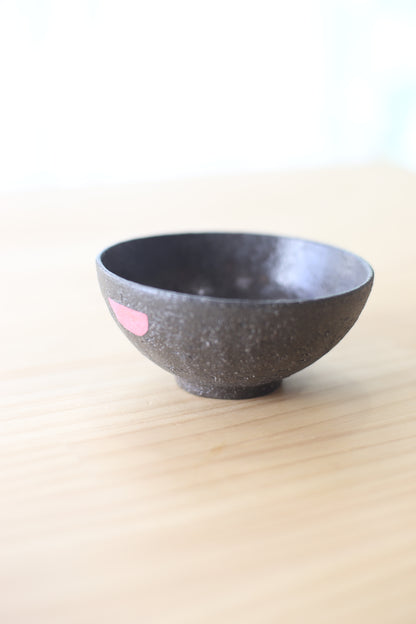 半点茶碗 PINK黒御影
