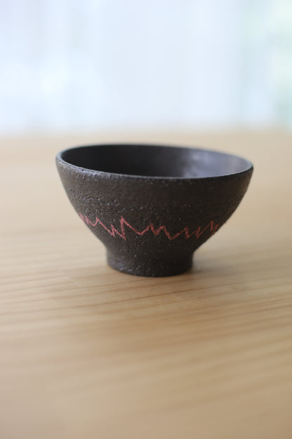 半点茶碗 brown黒御影